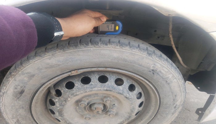 2017 Datsun Go Plus T, Petrol, Manual, 96,920 km, tyre