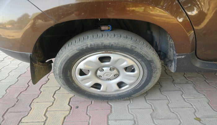 2015 Renault Duster 110 PS RXL DIESEL, Diesel, Manual, 97,649 km, tyre