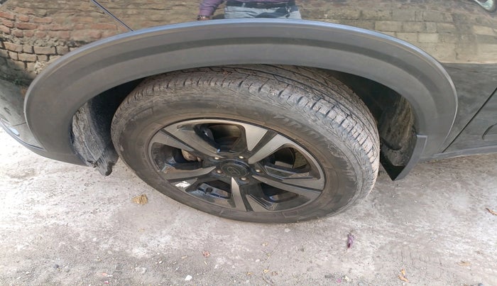 2024 Tata NEXON Creative Plus 1.5 Revotorq 6MT Dark Edition, Diesel, Manual, 43,695 km, tyre