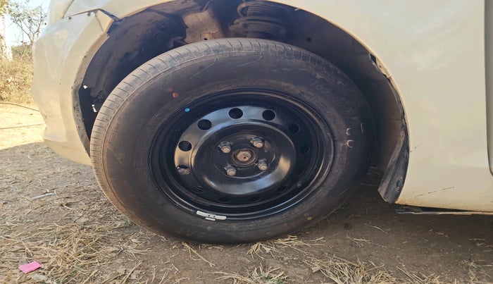 2018 Maruti Swift Dzire TOUR S DIESEL, Diesel, Manual, 1,25,999 km, tyre