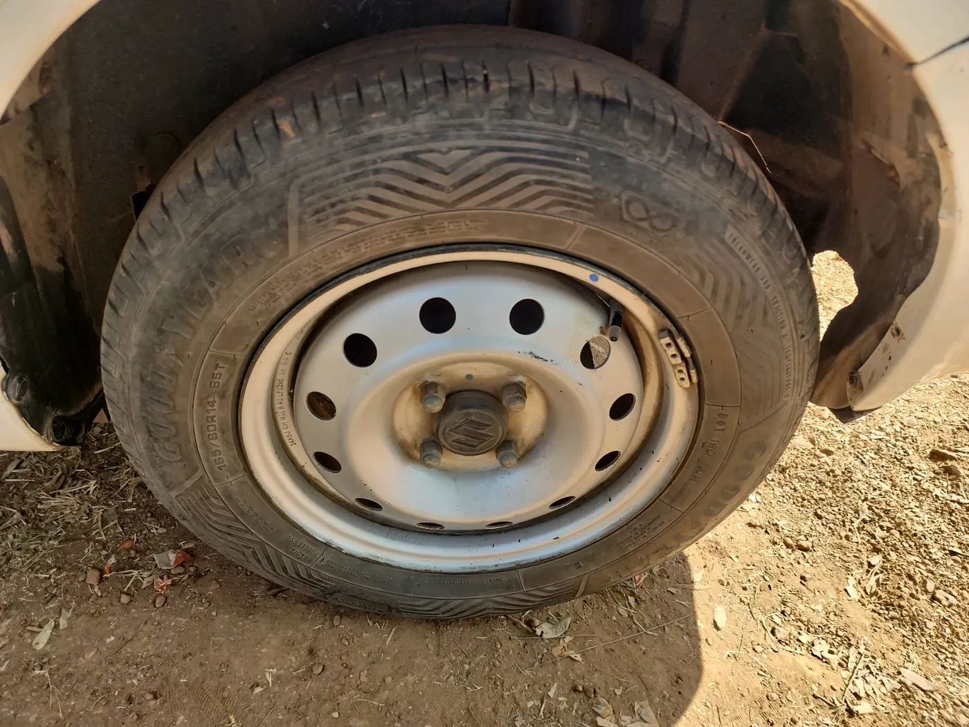 2018 Maruti Swift Dzire TOUR S DIESEL, Diesel, Manual, 1,25,999 km, tyre