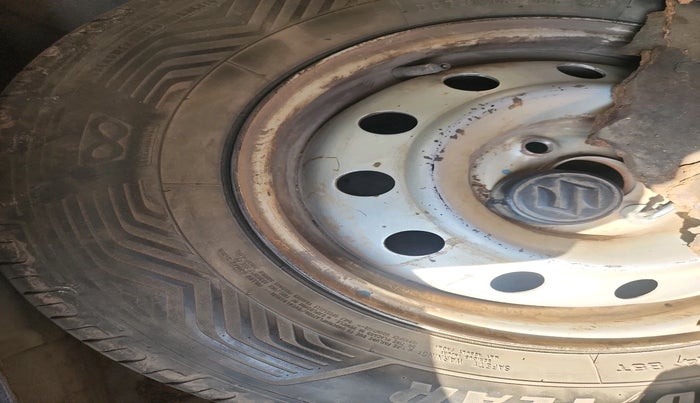 2018 Maruti Swift Dzire TOUR S DIESEL, Diesel, Manual, 1,25,999 km, tyre