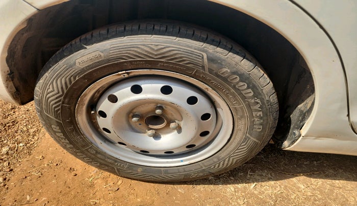 2018 Maruti Swift Dzire TOUR S DIESEL, Diesel, Manual, 1,25,999 km, tyre