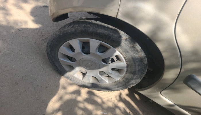 2011 Chevrolet Spark LS 1.0, Petrol, Manual, 32,981 km, tyre