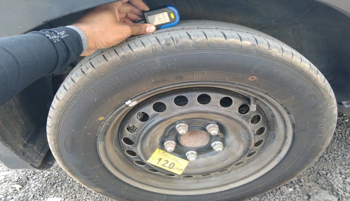 2020 KIA SONET HTX 1.5, Diesel, Manual, 1,56,403 km, tyre