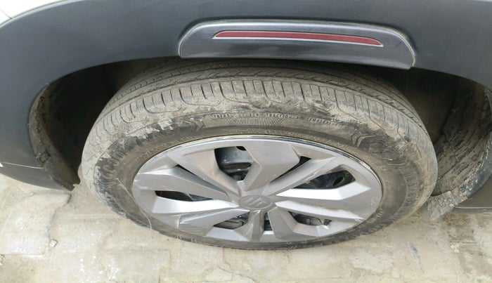 2024 Maruti FRONX DELTA CNG 1.2 MT, Petrol, Manual, 22,974 km, tyre