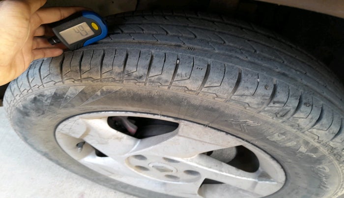 2013 Renault Duster 110 PS RXL DIESEL, Diesel, Manual, 1,26,566 km, tyre