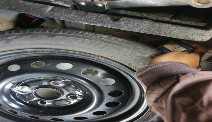 2013 Maruti Wagon R 1.0 VXI  ABS-AIRBAG, Petrol, Manual, 87,212 km, tyre