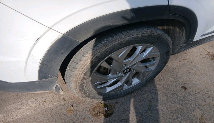 2022 Hyundai Creta SX 1.5 PETROL, Petrol, Manual, 86,656 km, tyre