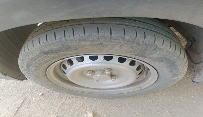 2024 Hyundai EXTER EX 1.2 MT, Petrol, Manual, 39,714 km, tyre