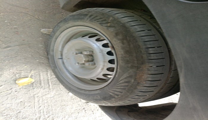 2024 Hyundai EXTER EX 1.2 MT, Petrol, Manual, 39,714 km, tyre