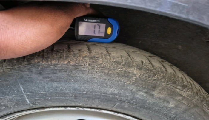 2011 Hyundai i10 ERA 1.1 LPG, Petrol, Manual, 70,942 km, tyre