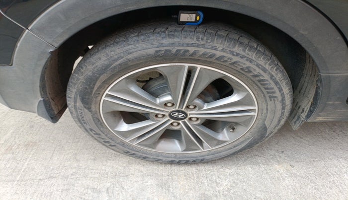 2017 Hyundai Creta SX PLUS AT 1.6 PETROL, Petrol, Automatic, 42,552 km, tyre