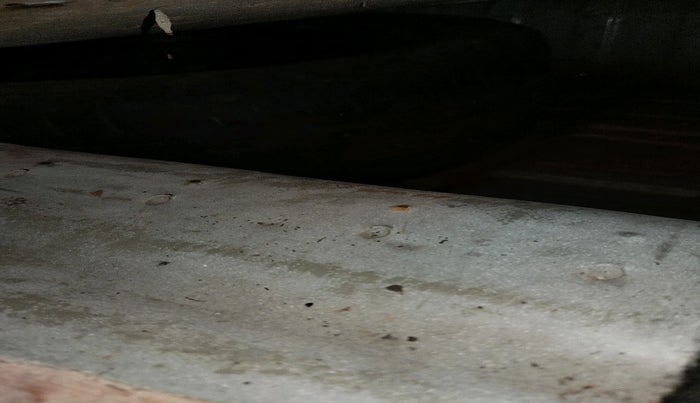 2012 Nissan Sunny XV DIESEL, Diesel, Manual, 1,65,879 km, tyre