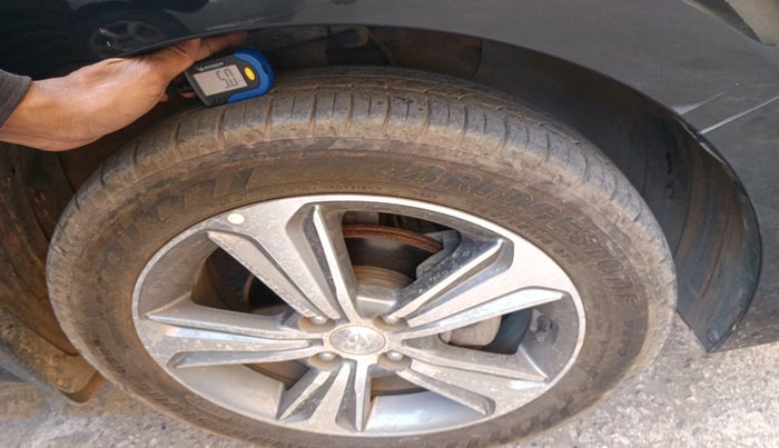 2018 Hyundai Verna 1.6 VTVT SX, Petrol, Manual, 22,724 km, tyre