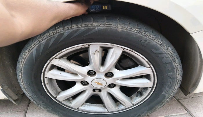 2016 Chevrolet Cruze LTZ AT, Diesel, Automatic, 60,293 km, tyre