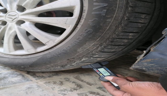 2017 Maruti Ciaz ZETA DIESEL 1.3, Diesel, Manual, 1,55,842 km, tyre