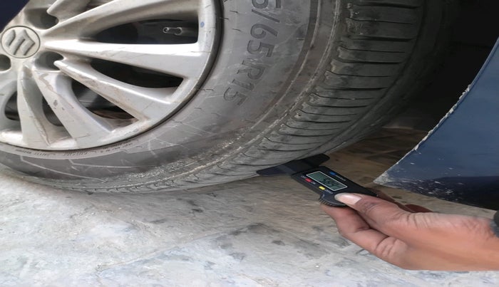 2017 Maruti Ciaz ZETA DIESEL 1.3, Diesel, Manual, 1,55,842 km, tyre