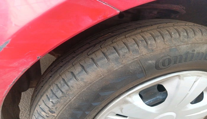 2011 Maruti Swift VXI, Petrol, Manual, 65,227 km, tyre