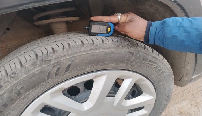 2020 Maruti Vitara Brezza VXI, Petrol, Manual, 39,456 km, tyre