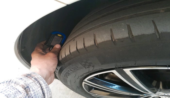 2020 Volvo XC 60 D5 INSCRIPTION, Diesel, Automatic, 91,667 km, tyre