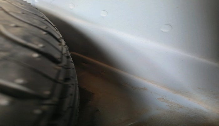 2015 Volkswagen Polo HIGHLINE1.2L, Petrol, Manual, 99,065 km, tyre