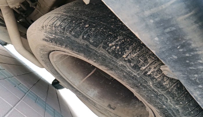 2012 Mahindra XUV500 W8, Diesel, Manual, 1,04,408 km, tyre