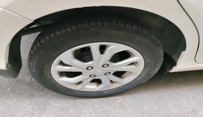 2018 Honda Amaze 1.2L I-VTEC V CVT, Petrol, Automatic, 56,700 km, tyre