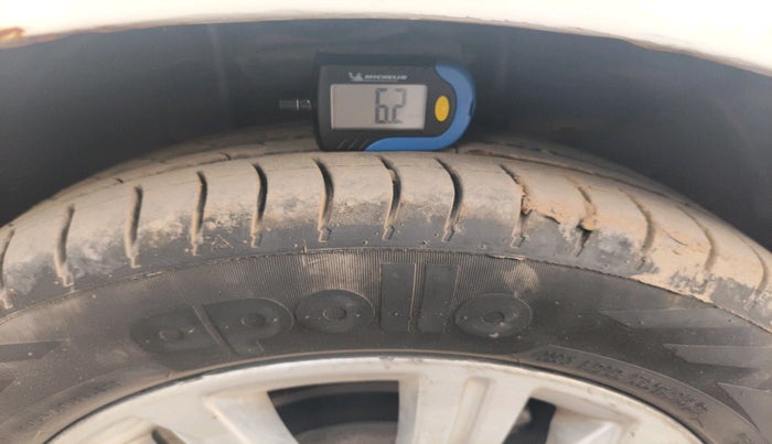 2018 Tata Tiago XZ PETROL, Petrol, Manual, 1,31,694 km, tyre