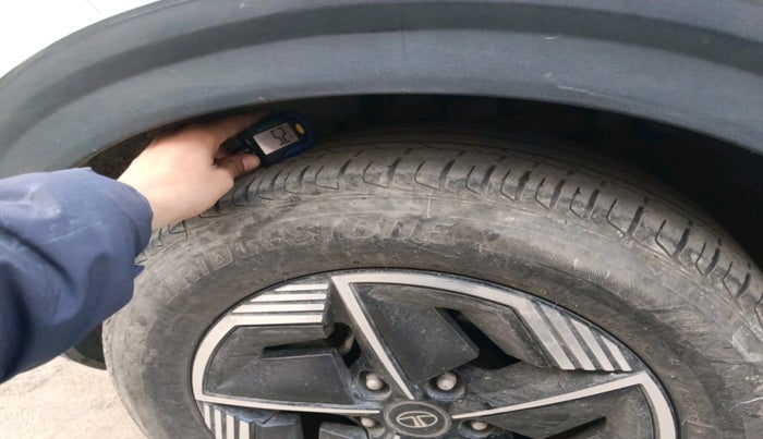 2024 Tata NEXON CREATIVE PLUS 1.2 REVOTRON 6 AMT, Petrol, Automatic, 14,127 km, tyre