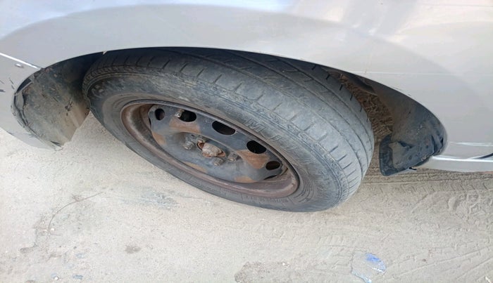 2018 Tata TIGOR XT PETROL, Petrol, Manual, 1,43,533 km, tyre