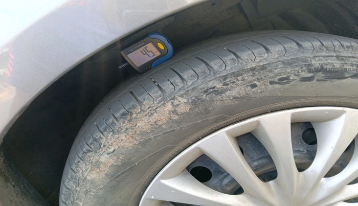 2017 Maruti Ciaz DELTA 1.4 MT PETROL, Petrol, Manual, 1,16,584 km, tyre