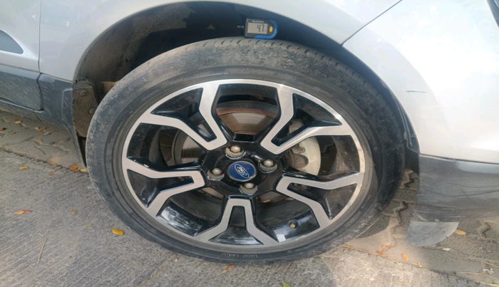 2018 Ford Ecosport TITANIUM 1.5L SIGNATURE EDITION (SUNROOF) PETROL, Petrol, Manual, 46,674 km, tyre