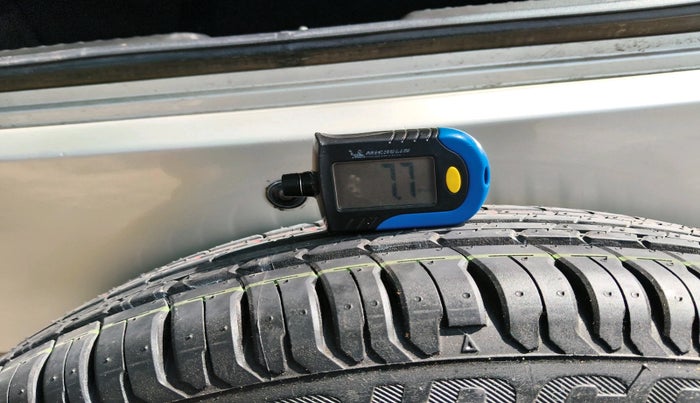 2018 Maruti Dzire ZXI, Petrol, Manual, 95,333 km, tyre