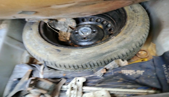 2014 Honda City 1.5L I-VTEC SV, Petrol, Manual, 76,765 km, tyre