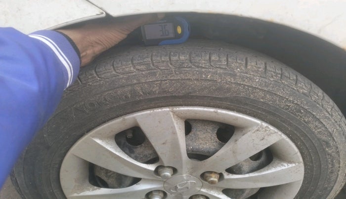 2013 Hyundai Eon MAGNA +, Petrol, Manual, 57,000 km, tyre