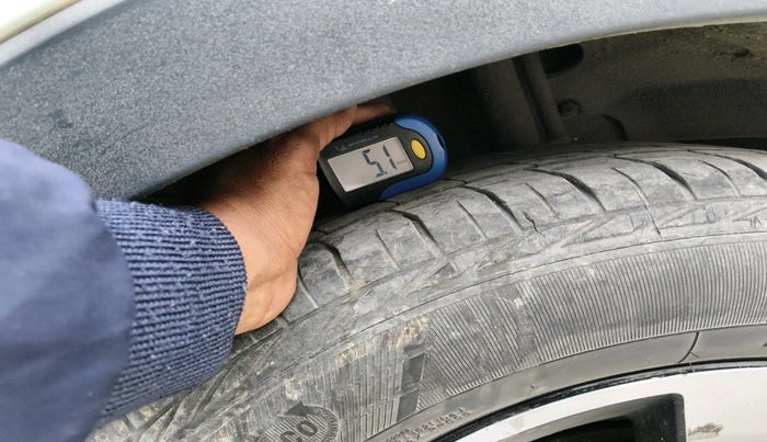 2018 Tata NEXON XZA PLUS PETROL DUAL TONE, Petrol, Automatic, 1,77,293 km, tyre