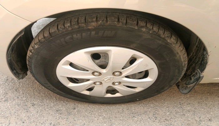 2012 Hyundai i10 SPORTZ 1.2, Petrol, Manual, 72,181 km, tyre