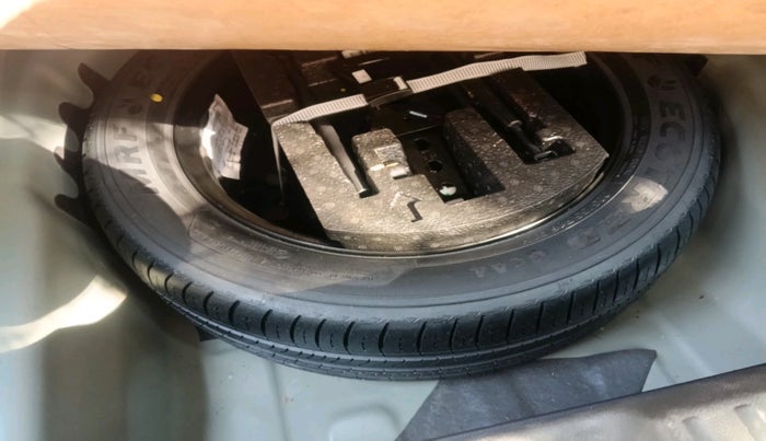 2023 Skoda SLAVIA STYLE 1.5L TSI DSG, Petrol, Automatic, 18,062 km, tyre