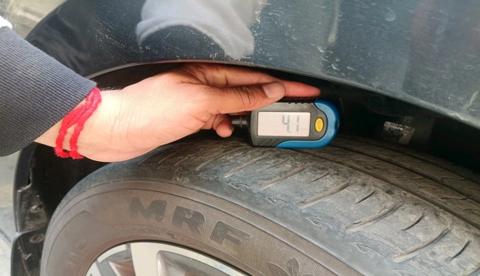 2023 Skoda SLAVIA STYLE 1.5L TSI DSG, Petrol, Automatic, 18,062 km, tyre