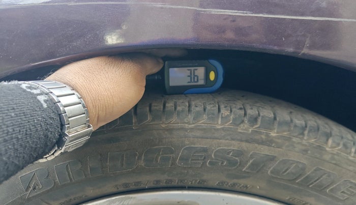 2011 Hyundai Verna FLUIDIC 1.4 VTVT, Petrol, Manual, 49,682 km, tyre