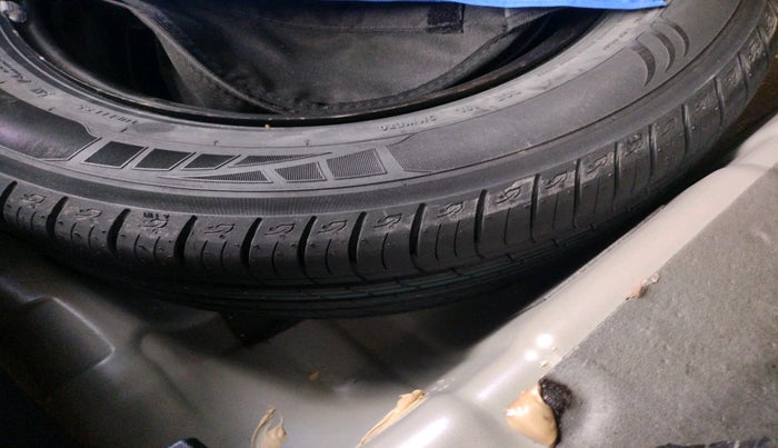 2022 Tata NEXON EV XZ Plus Lux Jet, Electric, Automatic, 40,482 km, tyre