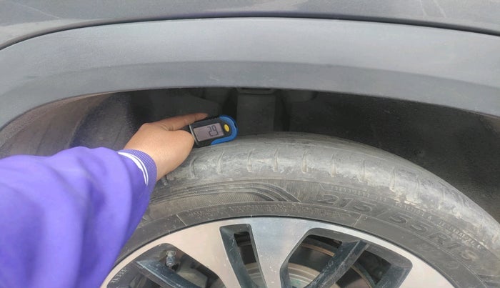 2022 MG HECTOR PLUS SHARP 2.0 DIESEL TURBO MT 6-STR, Diesel, Manual, 28,534 km, tyre