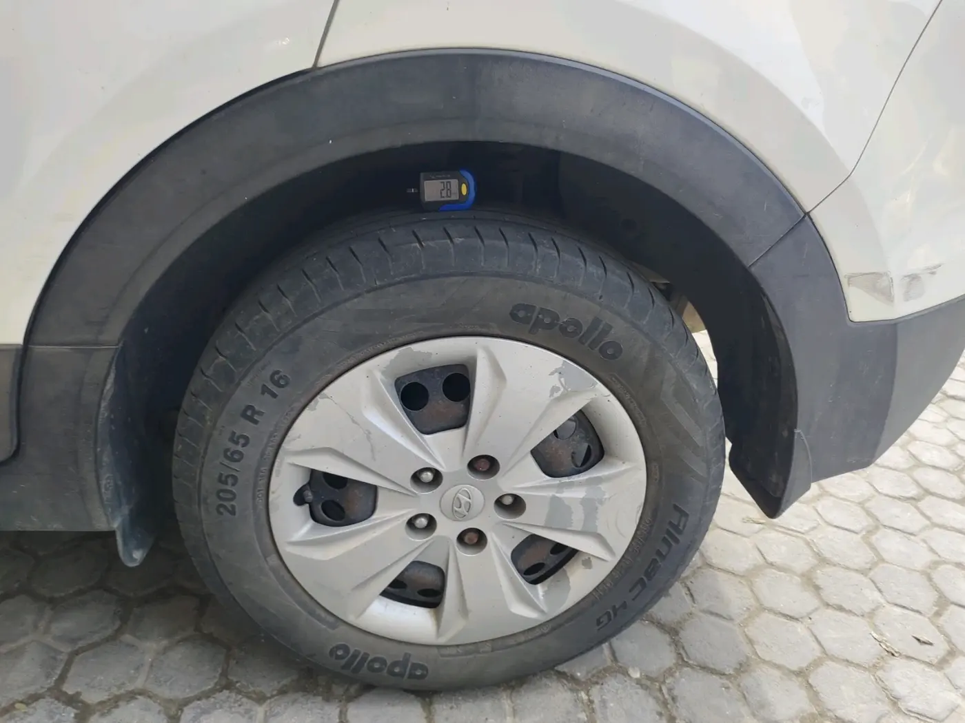 2017 Hyundai Creta E PLUS 1.4 DIESEL, Diesel, Manual, 1,47,072 km, tyre