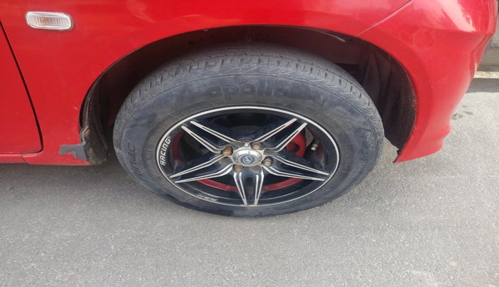 2012 Honda Brio S MT, Petrol, Manual, 45,099 km, tyre