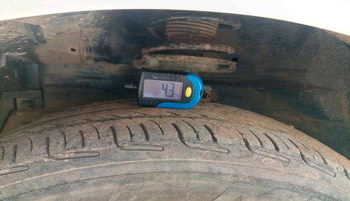 2014 Maruti Swift Dzire ZDI, Diesel, Manual, 95,321 km, tyre