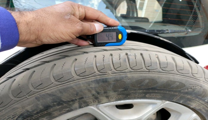 2016 Ford Ecosport TITANIUM 1.5L DIESEL, Diesel, Manual, 98,534 km, tyre