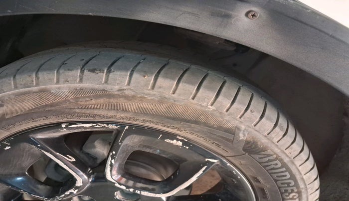 2017 Maruti IGNIS ZETA 1.3 AMT, Diesel, Automatic, 1,07,348 km, tyre