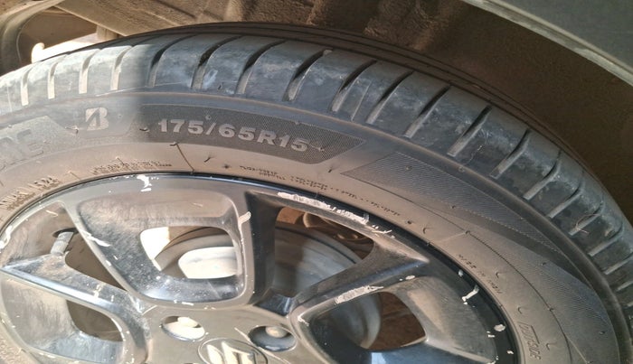 2017 Maruti IGNIS ZETA 1.3 AMT, Diesel, Automatic, 1,07,348 km, tyre