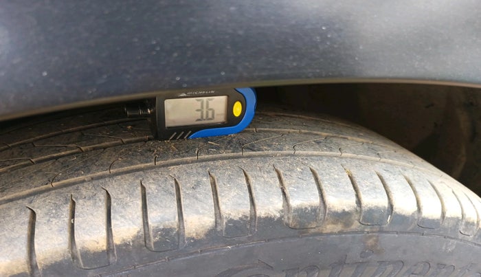 2021 Maruti S Cross ZETA 1.5, Petrol, Manual, 1,49,920 km, tyre